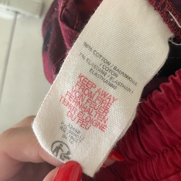 Mini Boden Red Kids Pants Size 9 Boy Pull On Style Pocket Joggers Stretch Waist - Picture 4 of 5